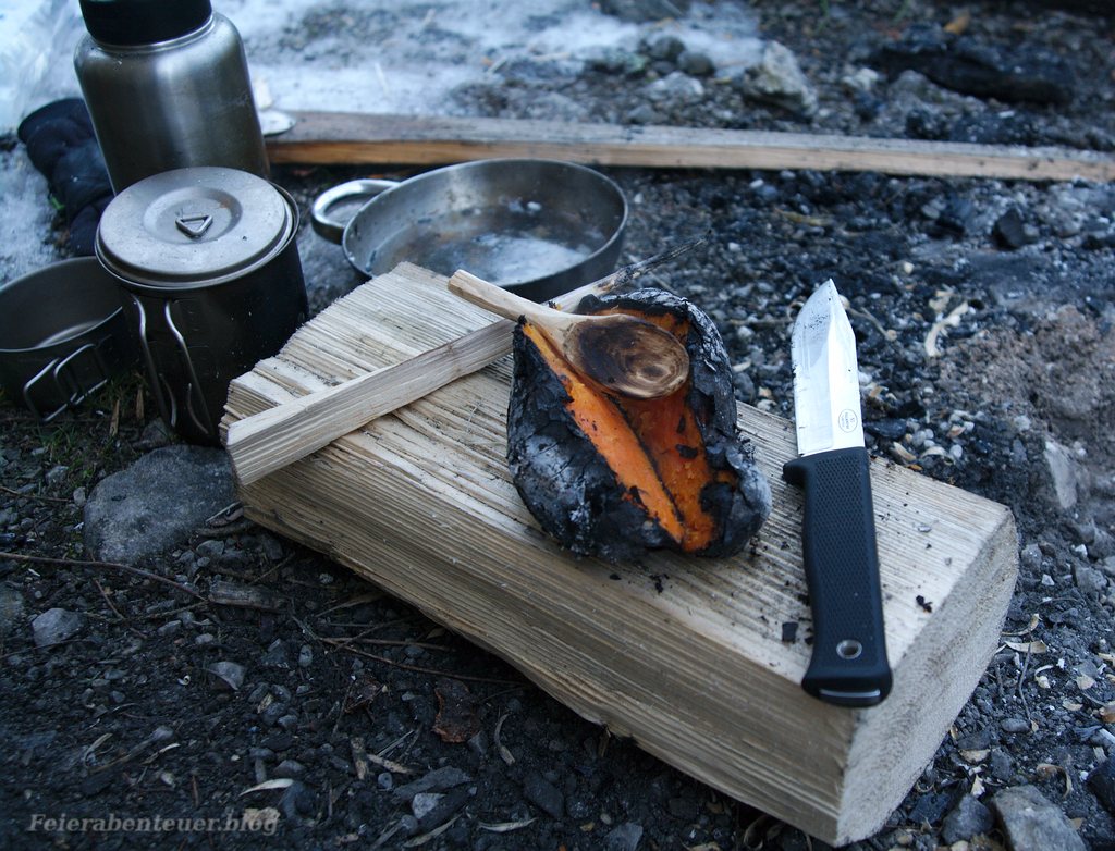 Lagerfeuerrezept: Süßkartoffel aus der Glut